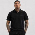 1HUNNA Casual Terry Polo in zwart – gedragen voorkant