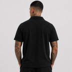 1HUNNA Casual Terry Polo in zwart – gedragen achterkant